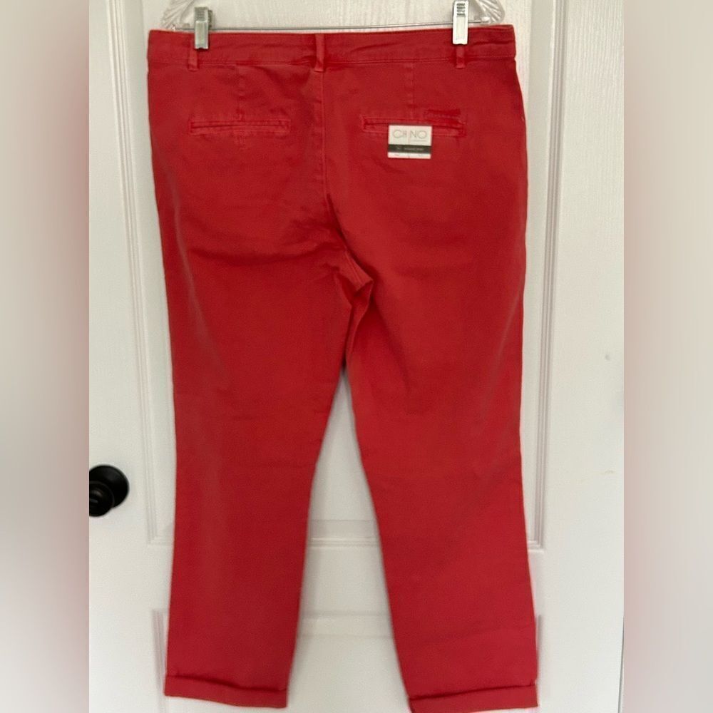 Anthropologie Cropped Ankle Pants in Coral Red - Picture 7 of 15